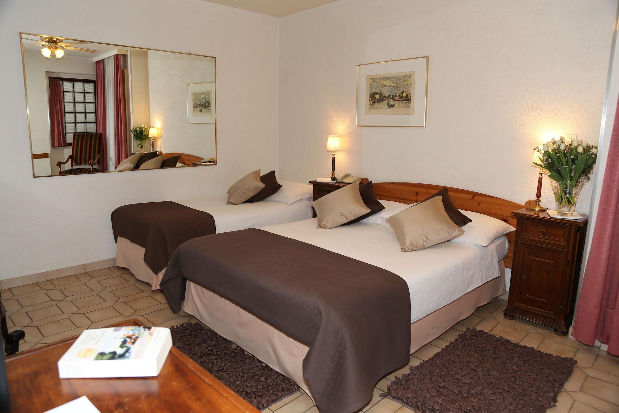 Excelsior 3* Ginebra